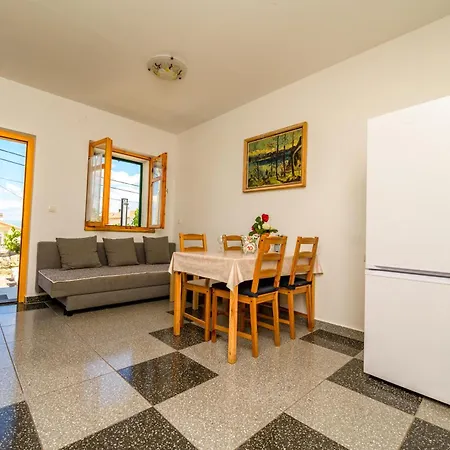 Villa House Plovanija