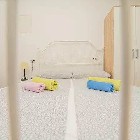 House Plovanija 빌라 *