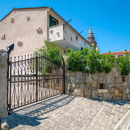 House Plovanija Poljice(Krk)