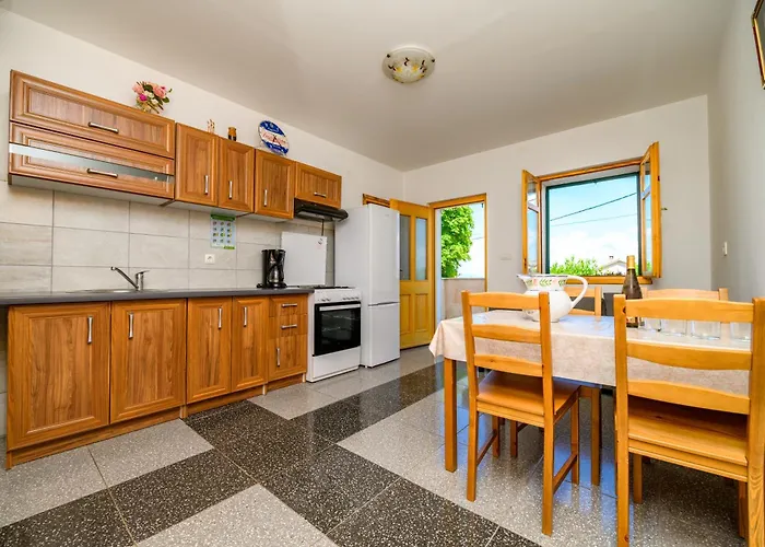 House Plovanija Βίλα Poljice(Krk)